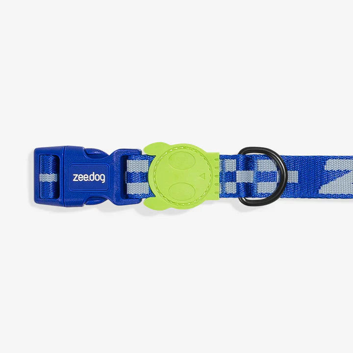 Blue collar panda lock